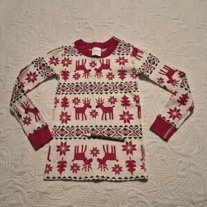 Hanna Andersson pajama top size 110 or US 5 Deer Deer pajama top couple marks